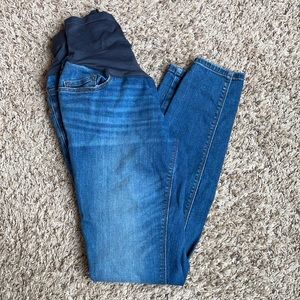 Old Navy maternity rockstar skinny jeans size 2